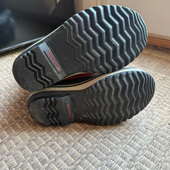 Sorel Kids Waterproof Insulated Winter Snow Boots – Navy/Red – Size 1 - Picture 5 of 6